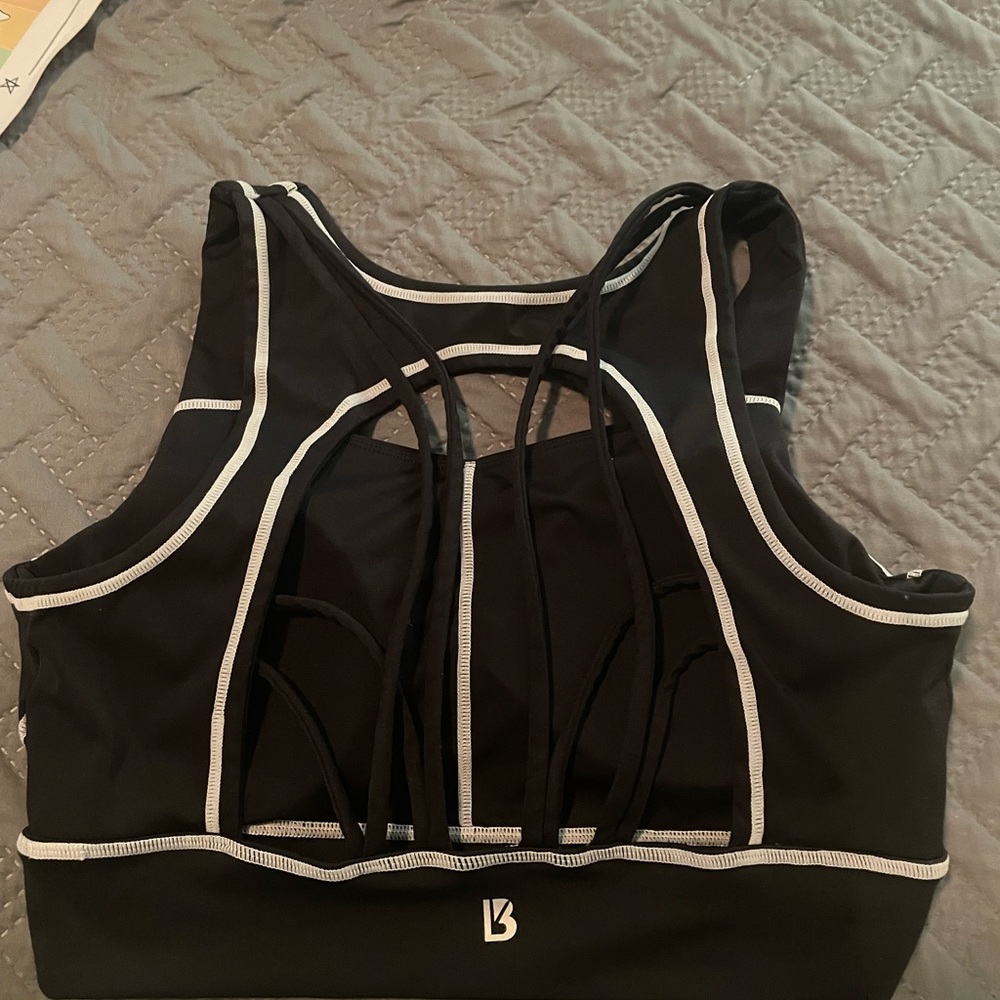 Transcend Sports Bra